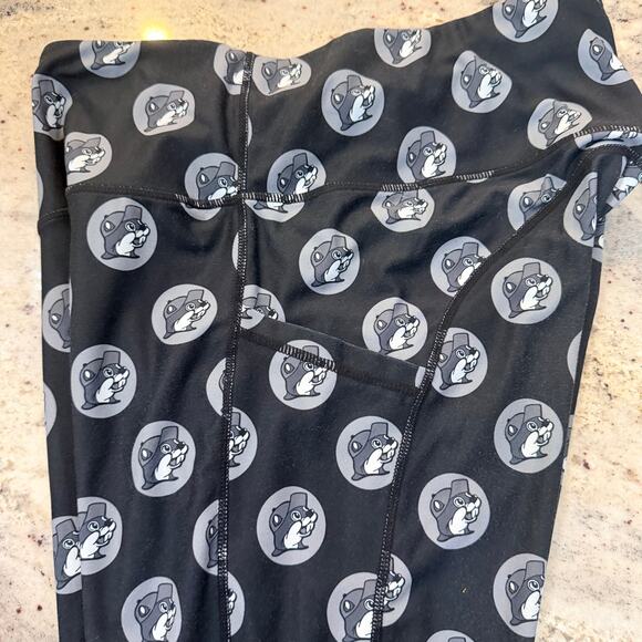 Buc-ee's Athletic Leggings Medium - Picture 2 of 3